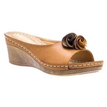 2021 Verão de Mulheres Sandálias Artesanais Senhoras Couro de Sapato Floral Sandálias das Mulheres Chinelos de quarto Estilo Retro Mãe Sapatos