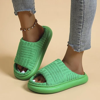 Comwarm 2023 Mulheres de Luxo Peep Toe Chinelos de quarto Moda Grosso Sandálias de Senhoras Casual, ao ar livre Praia de Slides Plus Size 43 Sapatos